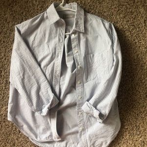 Everlane button down